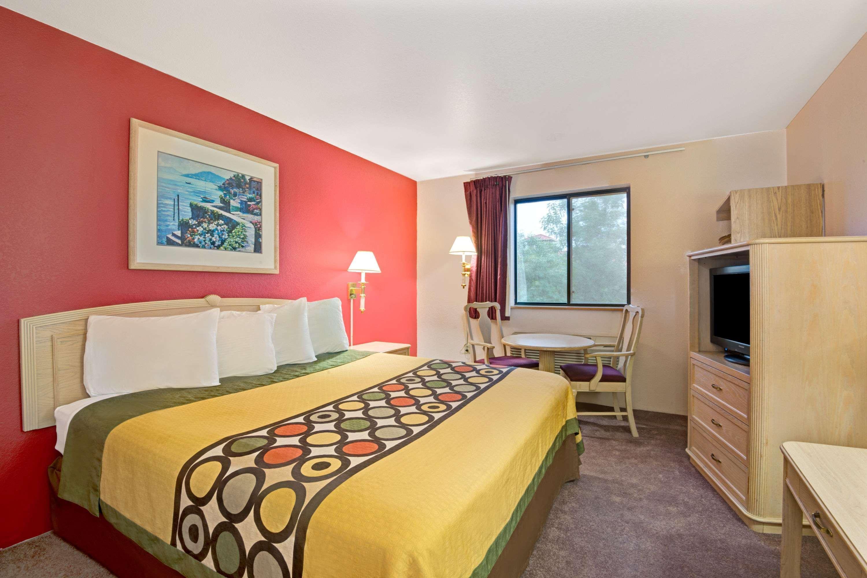 Super 8 By Wyndham Albuquerque West/Coors Blvd Ξενοδοχείο Εξωτερικό φωτογραφία
