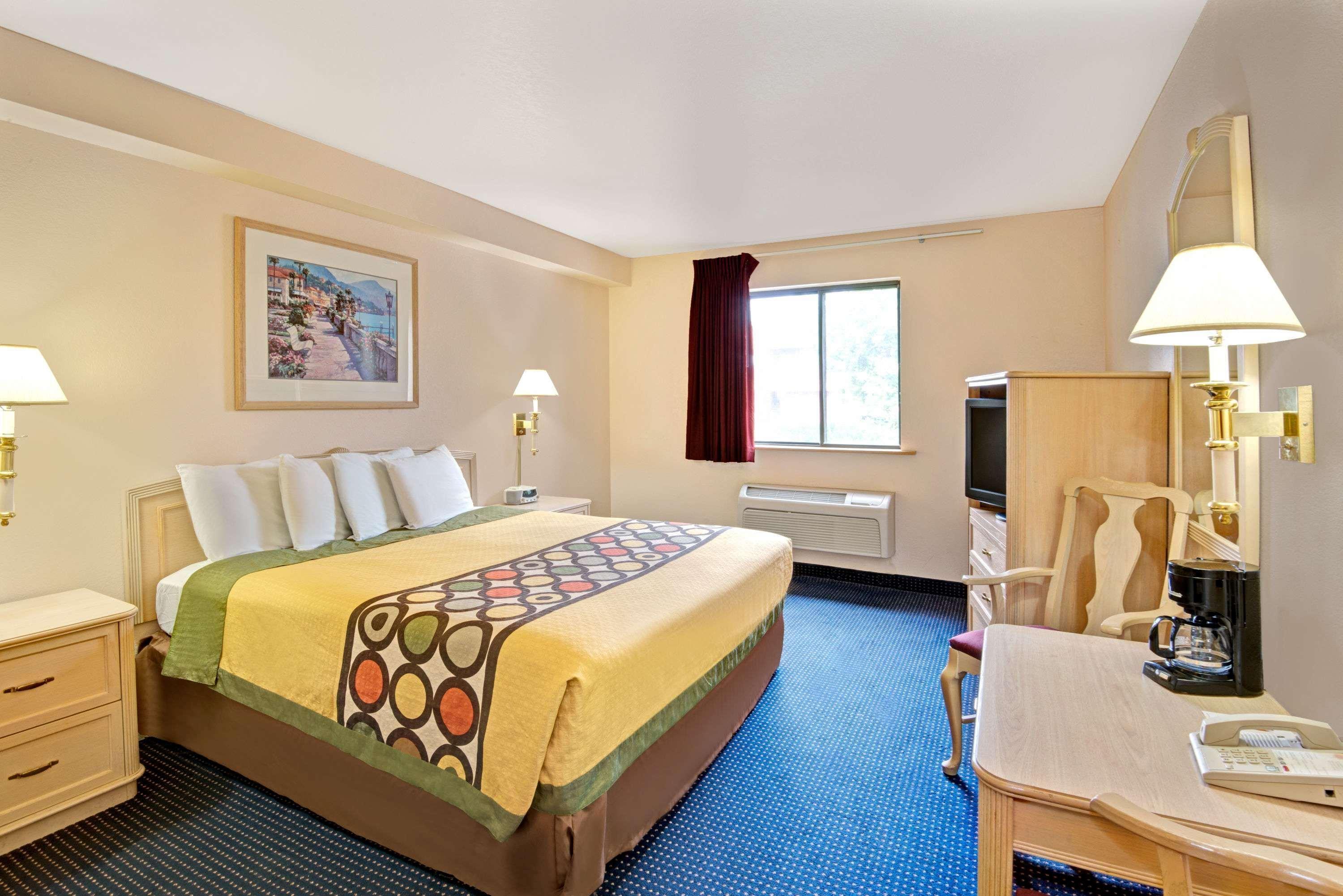 Super 8 By Wyndham Albuquerque West/Coors Blvd Ξενοδοχείο Εξωτερικό φωτογραφία