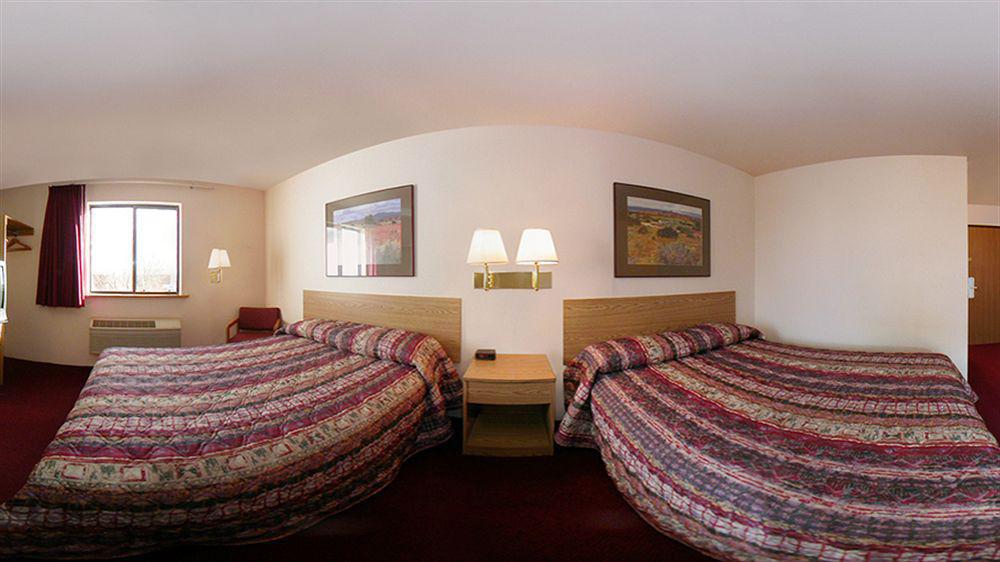 Super 8 By Wyndham Albuquerque West/Coors Blvd Ξενοδοχείο Εξωτερικό φωτογραφία